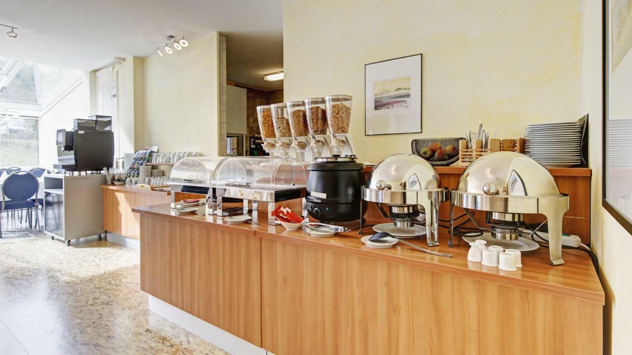 Airport-Hotel Stetten Лайнфельден-Эхтердинген Экстерьер фото